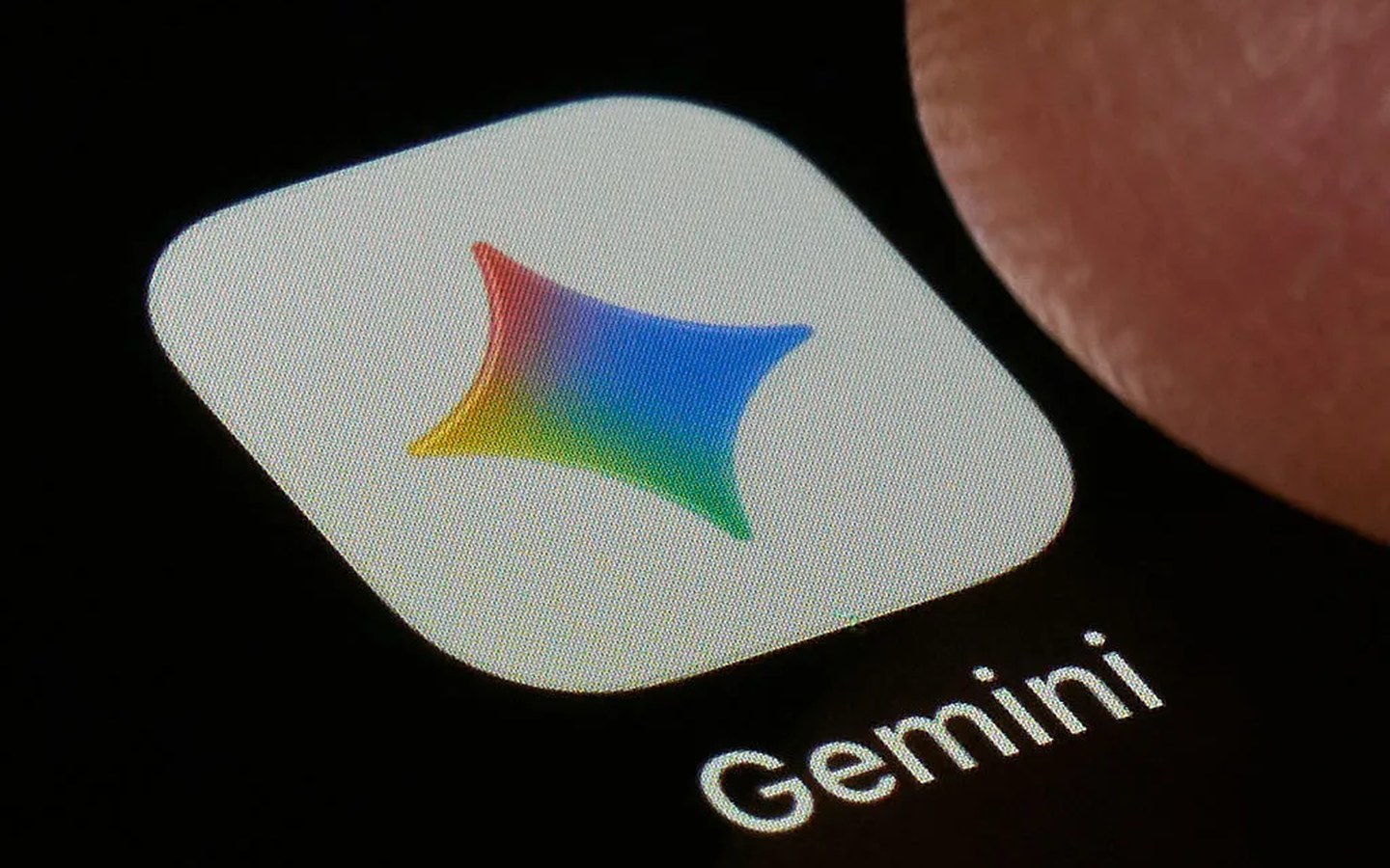 Article image for Android 17 launches with new multitasking tools as Google expands Gemini features | TechCrunch