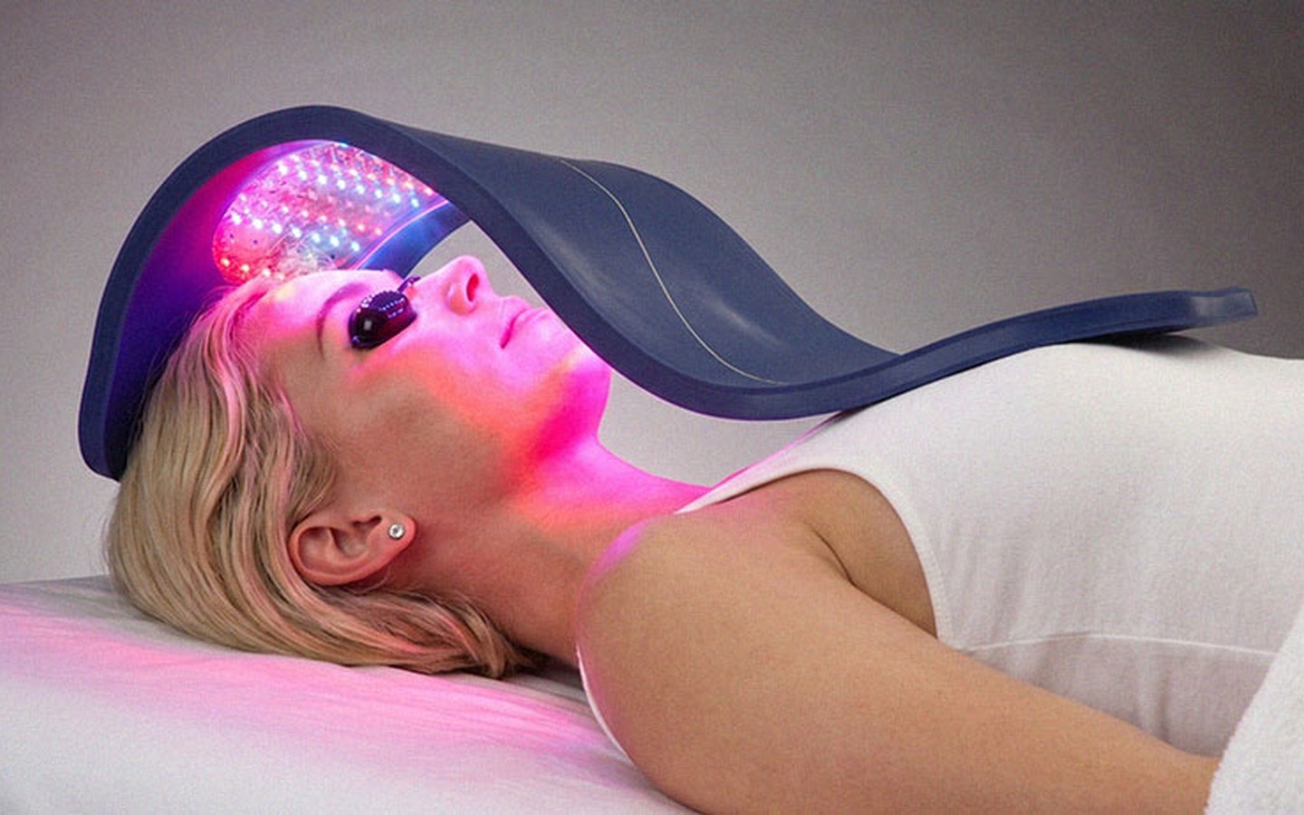 Article image for Celluma red light therapy review: My thoughts about PRO PLUS after weeks of use
