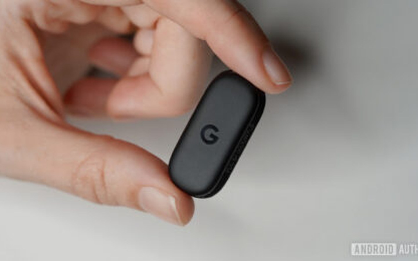 Article image for Forget screenless: Fitbit Air users have started going bandless