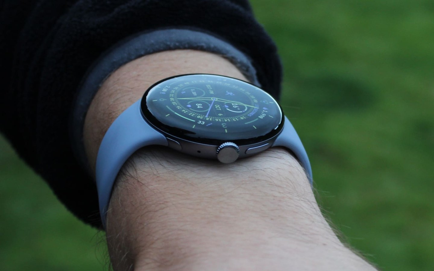 Article image for Google breaks tradition with Wear OS 7 rollout to these Pixel Watch models