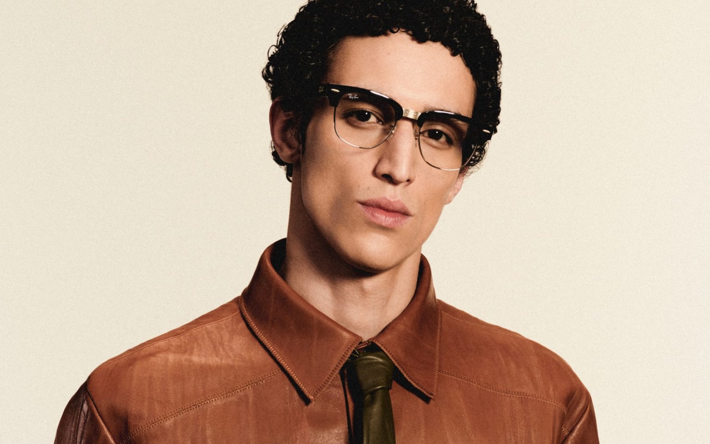 Article image for Ray-Ban Meta Audio Drops The Camera For A Lighter, Socially Acceptable Design