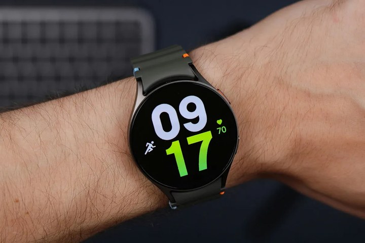 Article image for A round Apple Watch is possible, but an Apple Ring more likely
