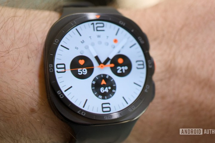 Article image for Galaxy Watch Ultra 2 diving features require a subscription — here's what you'll pay