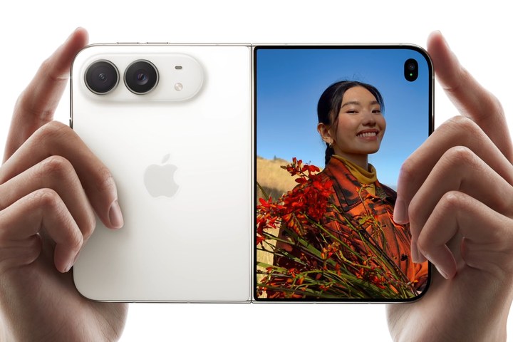 Article image for iPhone Duo Seemingly Can't Capture Spatial Photos Or Video