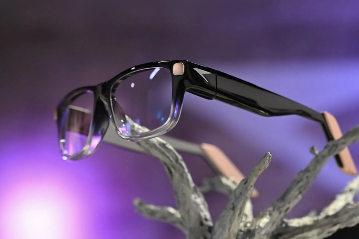 Article image for Raven Prism Smart Glasses Announced with Unique Hot-swappable Battery