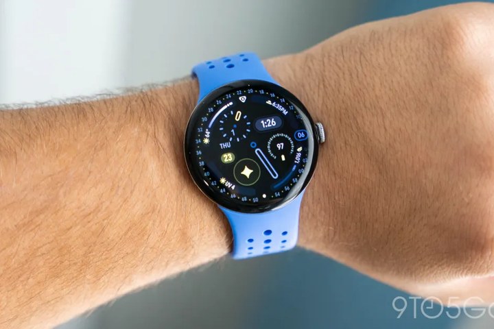 Article image for Spotify now rolling out redesigned Wear OS app with new gestures, more [Video]