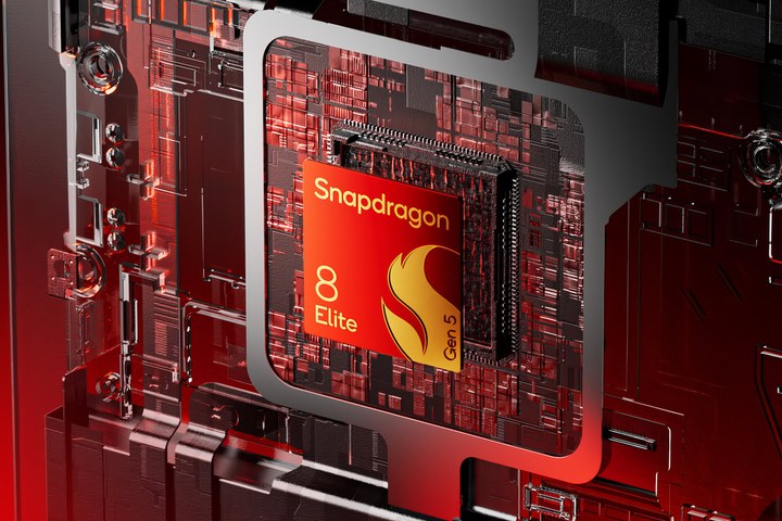 Article image for The next Snapdragon flagship chip is getting Qualcomm's take on DLSS